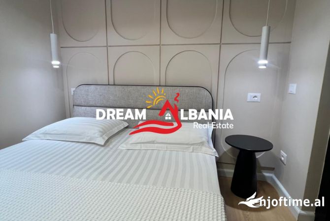 Shtepi me qera Apartament ne Tirane, 2+1, Mobilimi E mobiluar, Pagesa 1,600  Euro.