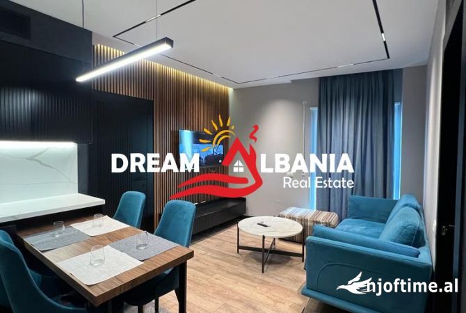 Shtepi me qera 2+1 ne Tirane - 1,400 Euro