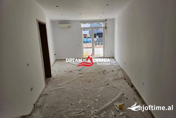 Ambient biznesi me qera 5+1 ne Tirane - 6,500 Euro