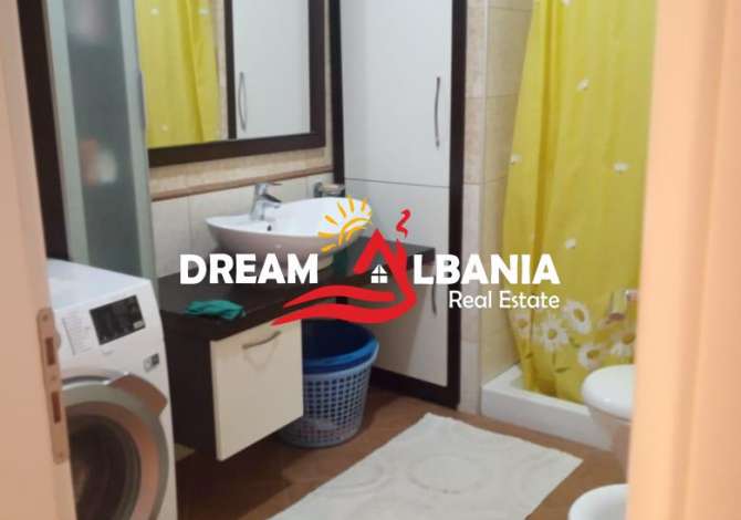 Shtepi ne shitje  ne Tirane, 2+1, Mobilimi E mobiluar, Pagesa 55,000  Euro.