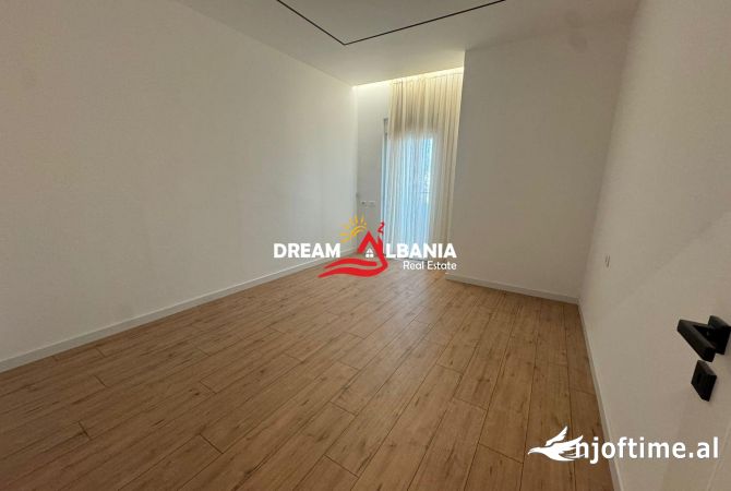 Shtepi me qera Apartament ne Tirane, 2+1, Mobilimi E mobiluar, Pagesa 800  Euro.