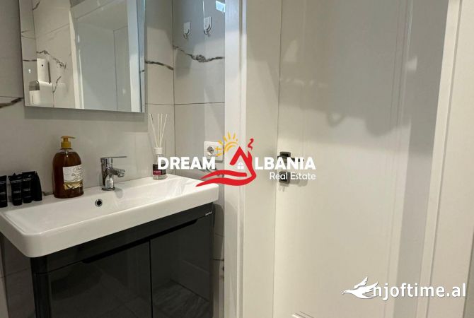 Shtepi me qera Apartament ne Tirane, 1+1, Mobilimi E mobiluar, Pagesa 700  Euro.