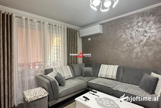 Shtepi ne shitje 2+1 ne Tirane - 265,000 Euro
