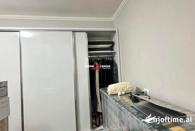 Shtepi ne shitje Apartament ne Tirane, 2+1, Mobilimi E mobiluar, Pagesa 265,000  Euro.