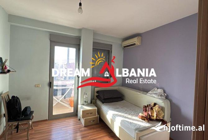Shtepi me qera 2+1 ne Tirane - 700 Euro