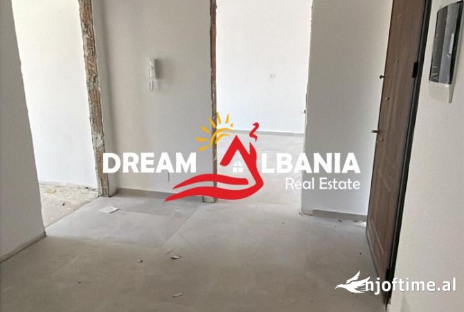 Shtepi me qera 2+1 ne Tirane - 400 Euro