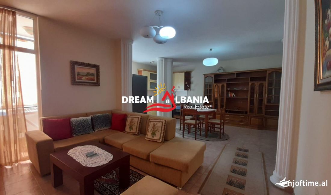 Shtepi me qera Apartament ne Tirane, 1+1, Mobilimi E mobiluar, Pagesa 550  Euro.