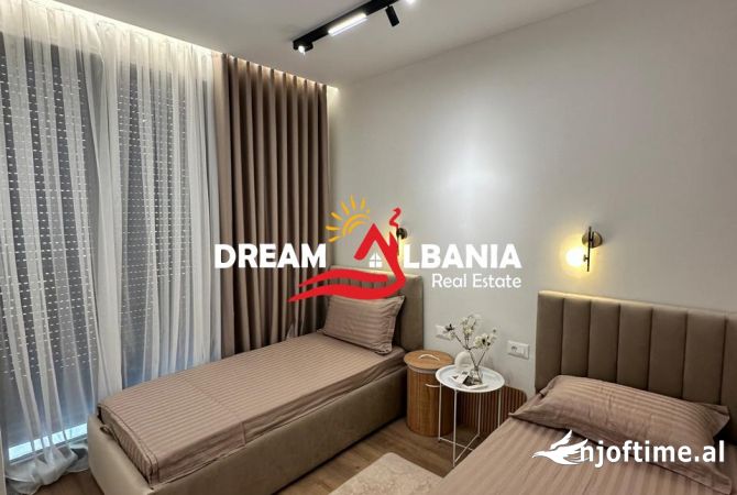 Shtepi me qera Apartament ne Tirane, 2+1, Mobilimi E mobiluar, Pagesa 1,000  Euro.