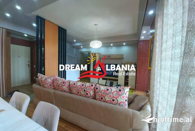 Shtepi me qera 1+1 ne Tirane - 1,200 Euro