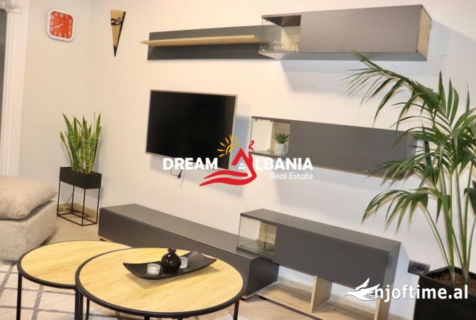 Shtepi me qera 3+1 ne Tirane - 800 Euro