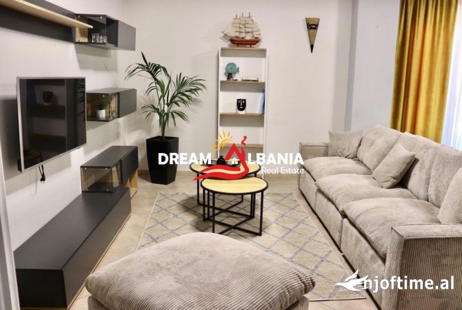 Shtepi me qera 3+1 ne Tirane - 800 Euro