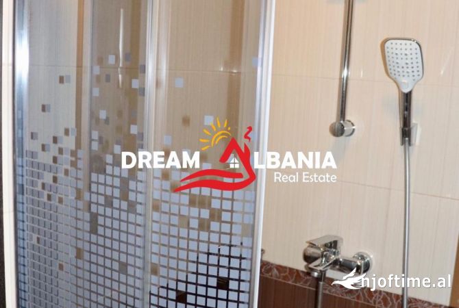 Shtepi me qera Apartament ne Tirane, 3+1, Mobilimi E mobiluar, Pagesa 700  Euro.