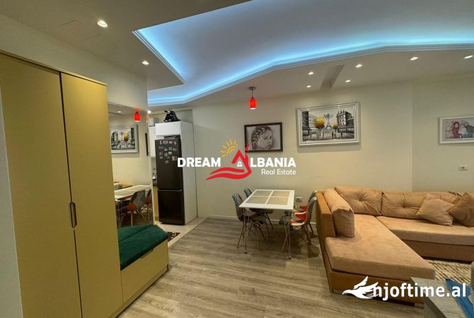 Shtepi me qera Apartament ne Tirane, 1+1, Mobilimi E mobiluar, Pagesa 700  Euro.