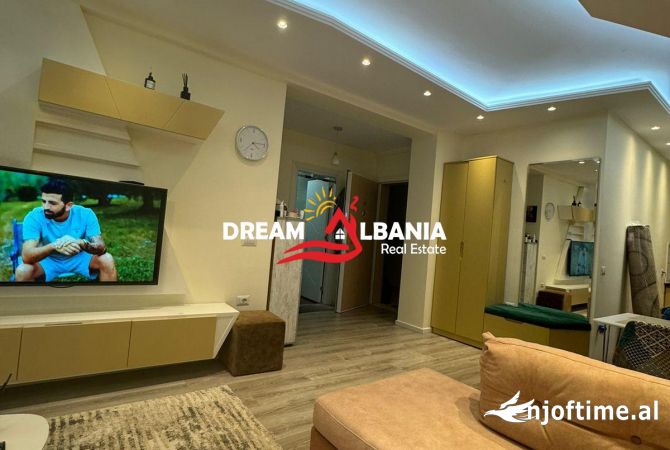Shtepi me qera Apartament ne Tirane, 1+1, Mobilimi E mobiluar, Pagesa 700  Euro.