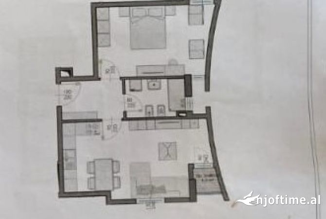 Shtepi ne shitje Apartament ne Tirane, 1+1, Mobilimi E mobiluar, Pagesa 108,200  Euro.