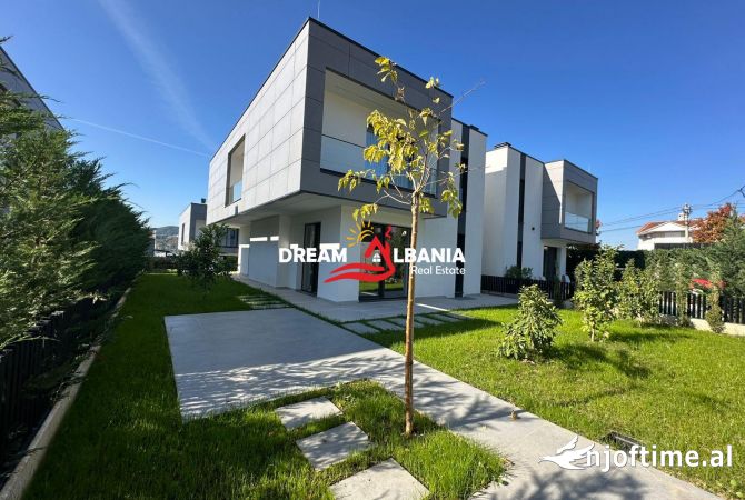 Shtepi me qera Vila Luksoze ne Tirane, 3+1, Mobilimi E mobiluar, Pagesa 3,500  Euro.