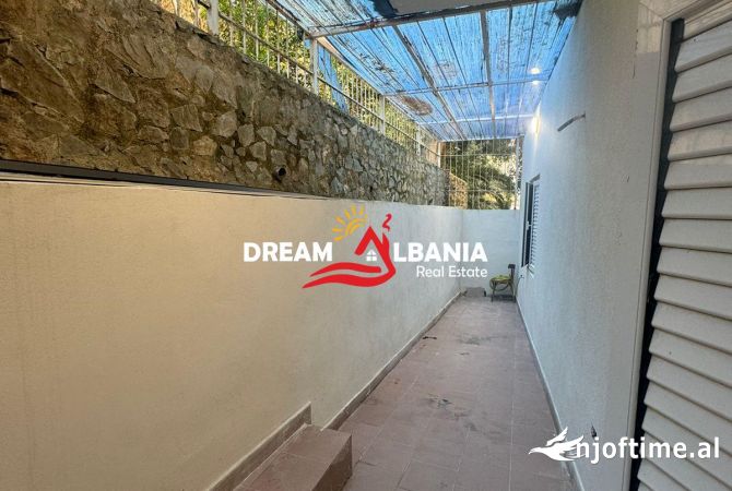 Shtepi ne shitje Apartament ne Tirane, 1+1, Mobilimi E mobiluar, Pagesa 89,000  Euro.