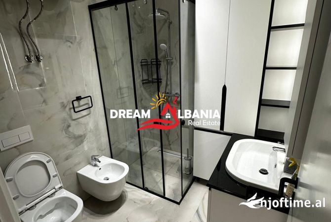 Shtepi me qera Apartament ne Tirane, 2+1, Mobilimi E mobiluar, Pagesa 1,100  Euro.