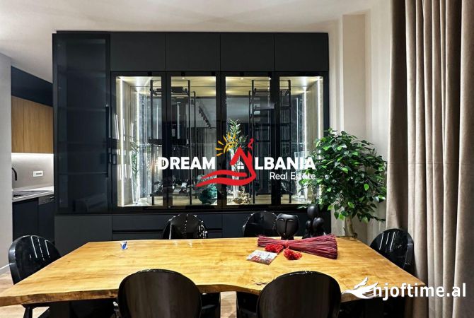 Shtepi me qera 2+1 ne Tirane - 1,000 Euro