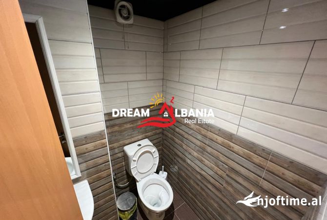 Lounge-Bar me qera Ne Fresk, prane Kompleksit “Lugano” ne Tirane (ID 42711026)