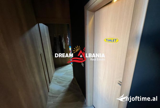 Lounge-Bar me qera Ne Fresk, prane Kompleksit “Lugano” ne Tirane (ID 42711026)