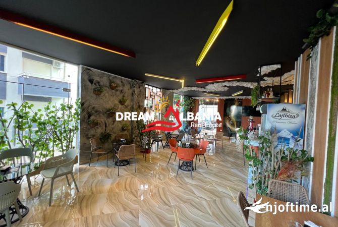 Lounge-Bar me qera Ne Fresk, prane Kompleksit “Lugano” ne Tirane (ID 42711026)