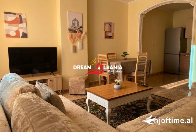 Shtepi me qera 2+1 ne Tirane - 700 Euro