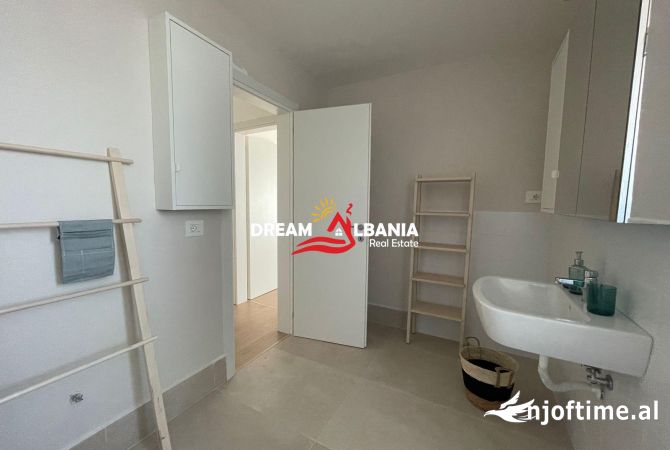 Shtepi me qera 2+1 ne Tirane - 1,500 Euro