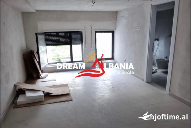 Shtepi ne shitje 3+1 ne Tirane - 175,000 Euro