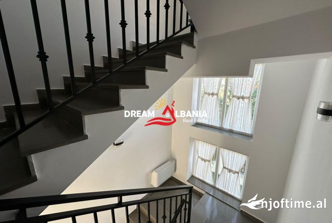 Luxury villas for rent in Tirana 4+1, Furnished