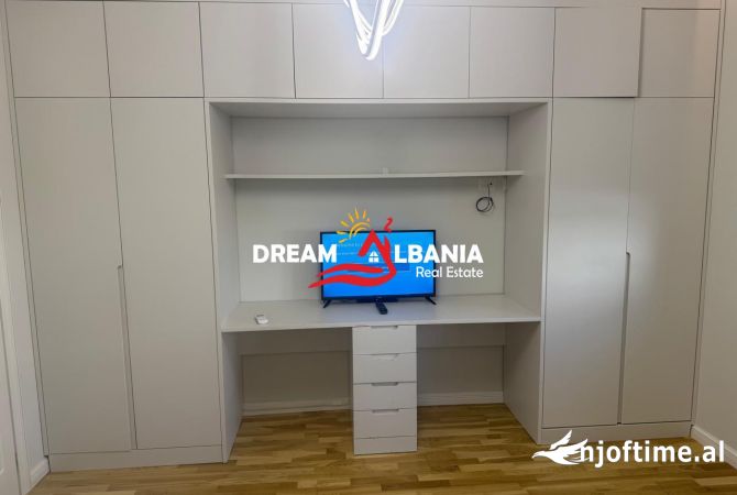 Shtepi me qera Apartament ne Tirane, 2+1, Mobilimi E mobiluar, Pagesa 1,490  Euro.