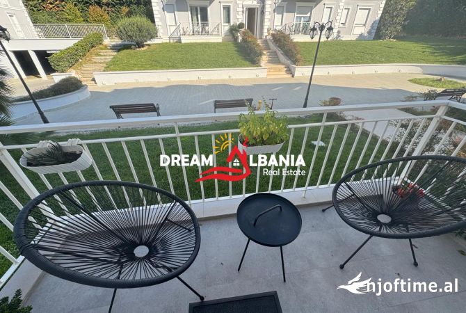 Shtepi me qera Apartament ne Tirane, 2+1, Mobilimi E mobiluar, Pagesa 1,490  Euro.