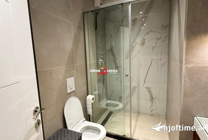 Shtepi me qera Apartament ne Tirane, 2+1, Mobilimi E mobiluar, Pagesa 1,000  Euro.