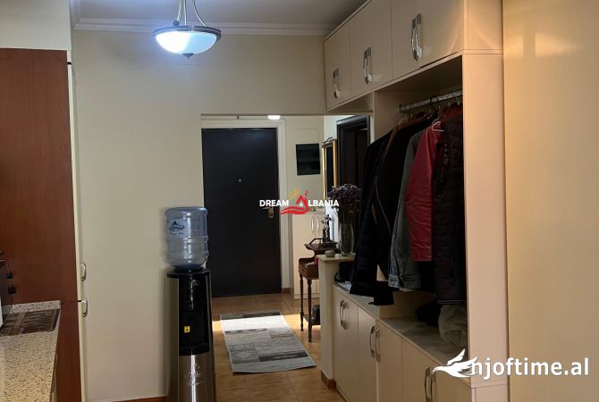 Shtepi ne shitje 3+1 ne Tirane - 270,000 Euro