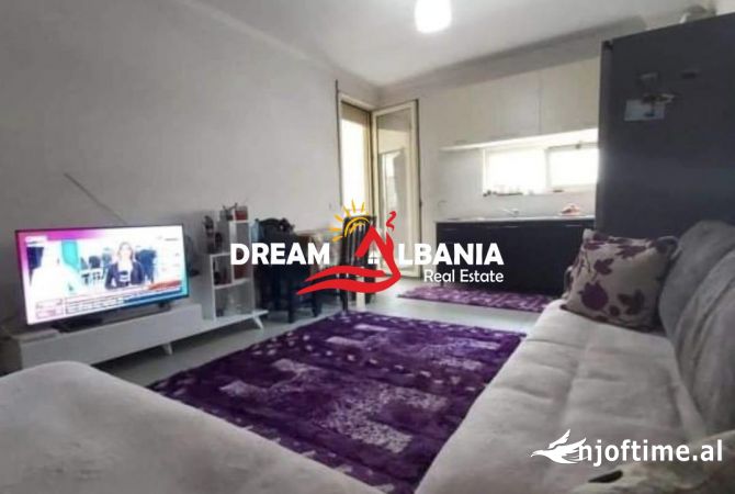 Shtepi me qera 2+1 ne Tirane - 700 Euro