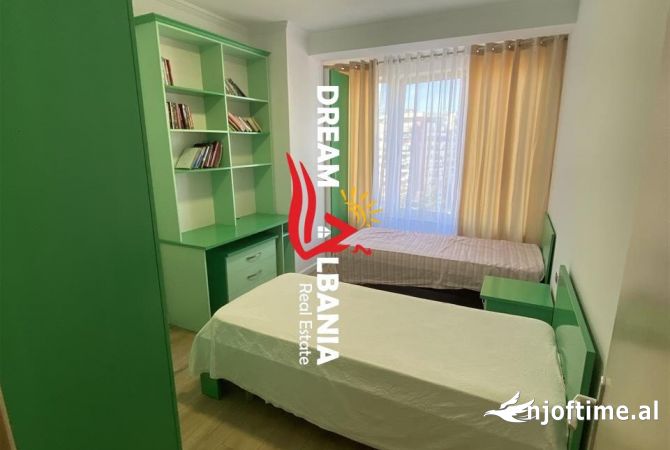 Shtepi me qera Apartament ne Tirane, 2+1, Mobilimi E mobiluar, Pagesa 550  Euro.