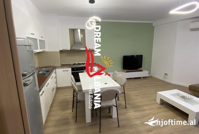Shtepi me qera 2+1 ne Tirane - 550 Euro