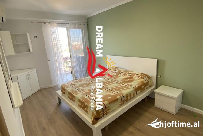 Shtepi me qera Apartament ne Tirane, 2+1, Mobilimi E mobiluar, Pagesa 550  Euro.