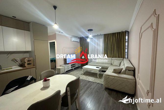 Shtepi me qera 2+1 ne Tirane - 750 Euro