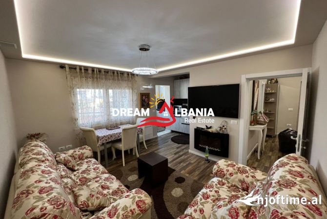 Shtepi me qera 2+1 ne Tirane - 750 Euro
