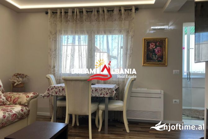 Shtepi me qera 2+1 ne Tirane - 750 Euro