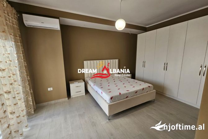 Shtepi me qera Apartament ne Tirane, 2+1, Mobilimi E mobiluar, Pagesa 600  Euro.