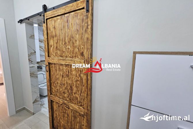 Shtepi me qera Apartament ne Tirane, 2+1, Mobilimi E mobiluar, Pagesa 600  Euro.