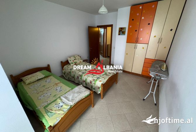Shtepi me qera 2+1 ne Tirane - 650 Euro
