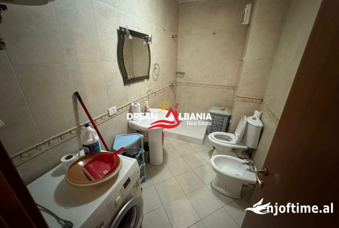 Shtepi me qera Apartament ne Tirane, 2+1, Mobilimi E mobiluar, Pagesa 650  Euro.
