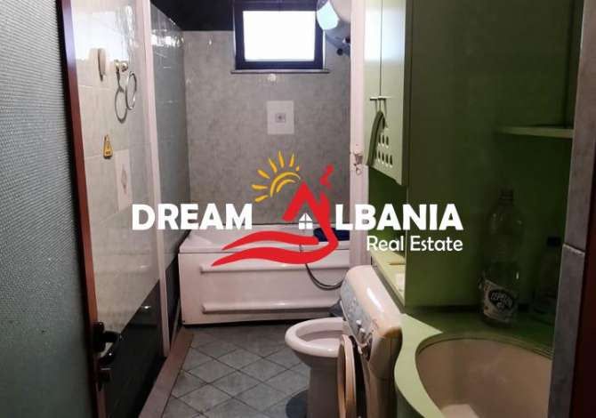 Shtepi ne shitje  ne Tirane, 1+1, Mobilimi Pjeserisht e mobiluar, Pagesa 73,000  Euro.