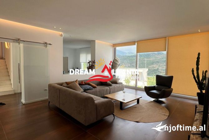 Shtepi me qera 5+1 ne Tirane - 2,000 Euro