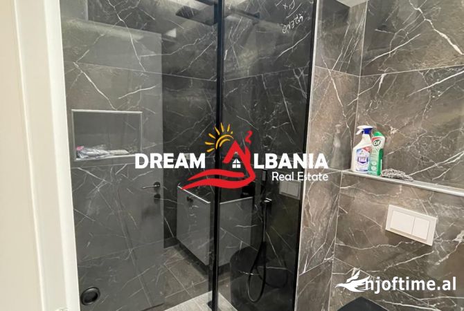 Shtepi me qera Apartament ne Tirane, 2+1, Mobilimi E mobiluar, Pagesa 1,000  Euro.