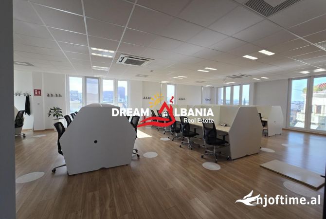 Ambient biznesi me qera 3+1 ne Tirane - 35,000 Euro