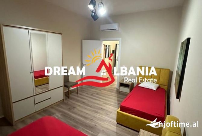 Shtepi me qera Apartament ne Tirane, 2+1, Mobilimi E mobiluar, Pagesa 800  Euro.